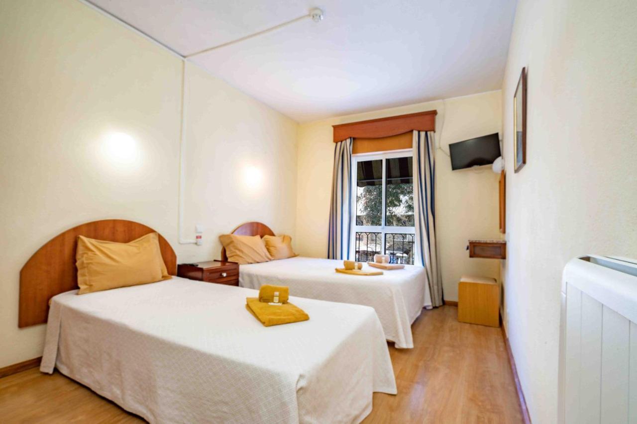 Residencial Capri By Umbral Hotel Albufeira Exterior foto