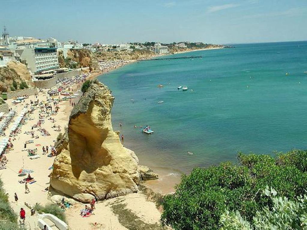 Residencial Capri By Umbral Hotel Albufeira Exterior foto